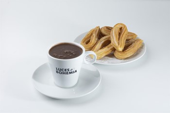 Especial chocolate con churros recién hechos - Imagen 1